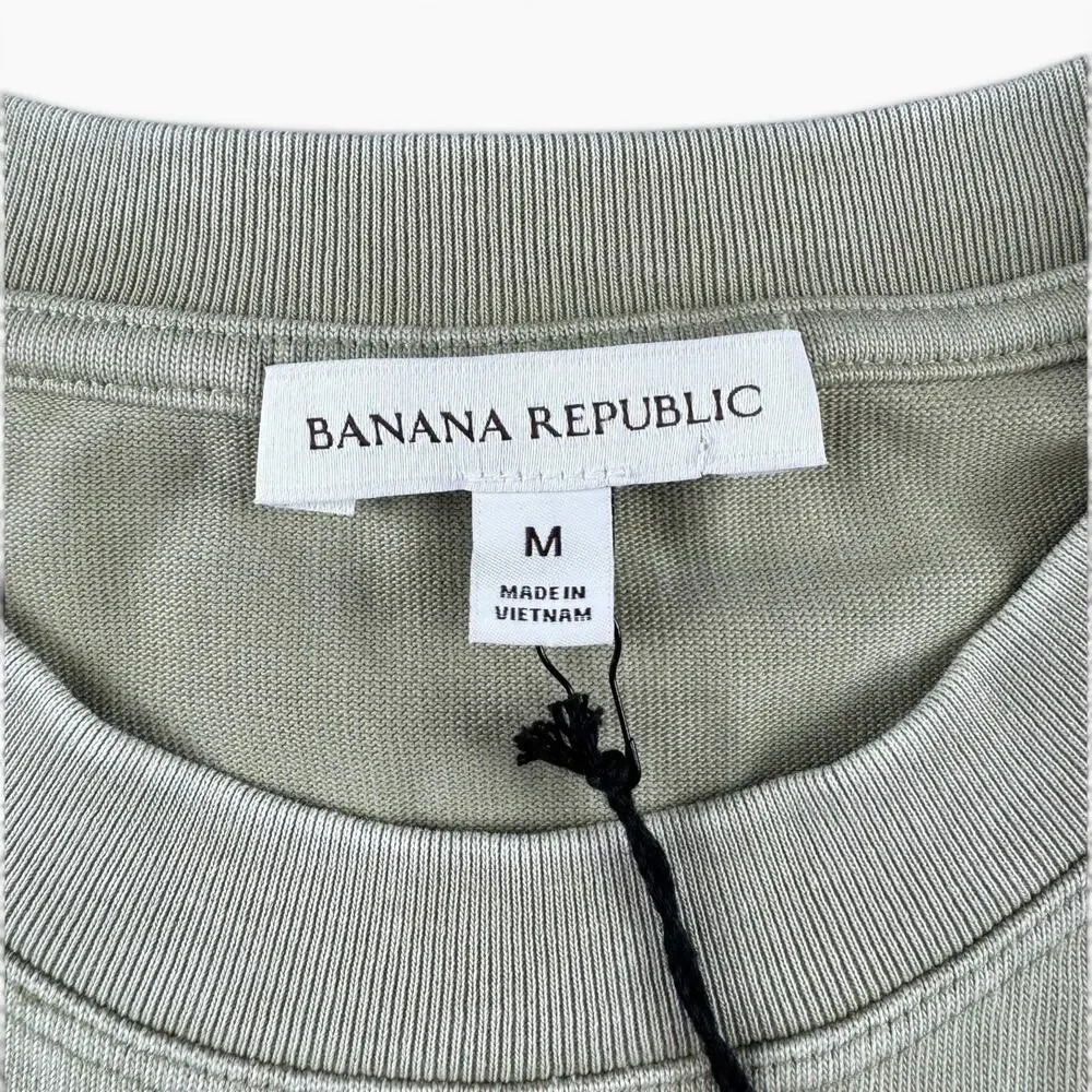 Banana Republic new tags